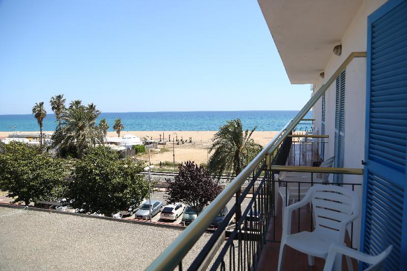 Htop Planamar #Htopenjoy Malgrat de Mar Exterior photo